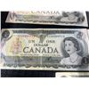 Image 4 : 12 Bank of Canada $1 Notes, 1954 Series, Mixed Serial Numbers