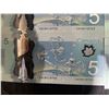 Image 11 : Canadian $5 Polymer Notes, Sequential Serial Numbers, 18 Bills