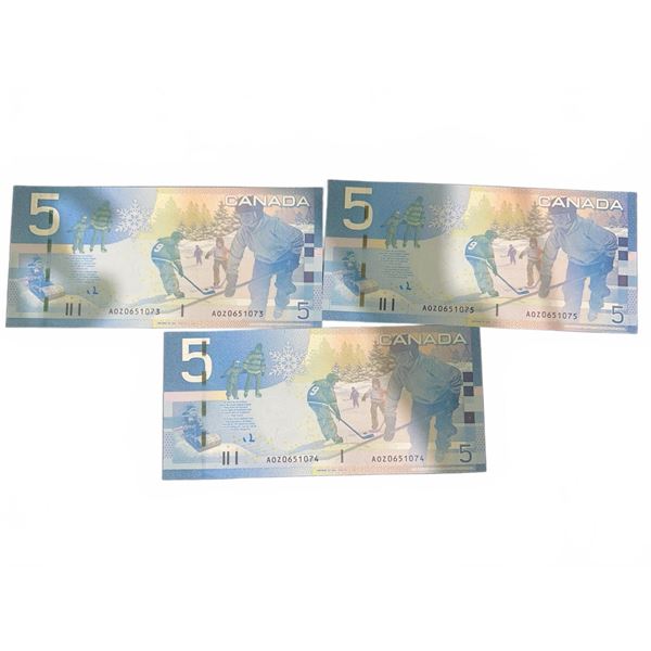 Three Consecutive Canada $5 Polymer Banknotes AOZ0651073-75