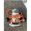 Image 4 : Black & Decker Router With Hard Case And Wrench