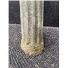 Image 7 : Outdoor Metal Sundial on Fluted Pedestal Base