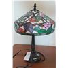 Image 1 : Tiffany Style Lamp A