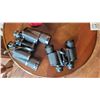 Image 5 : Binoculars A