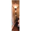 Image 2 : Floor Lamp A