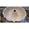 Image 3 : Bakeware A