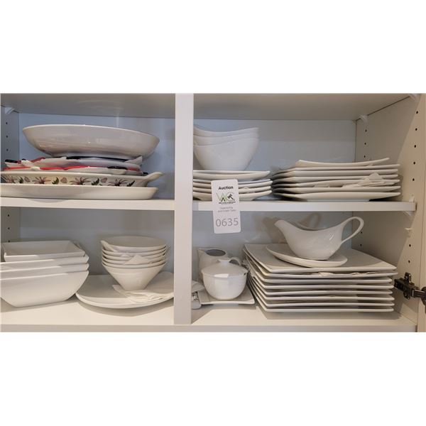 Maxwell Williams Dinnerware Set & More A