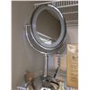 Image 18 : Bathroom B