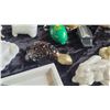 Image 12 : Ornaments S1 A
