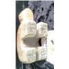 Image 5 : Nunavut Carved Stone Bear S1 A