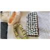 Image 3 : Vintage Shell Bracelets S2 A