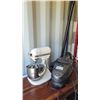 Image 1 : KitchenAid Mixer & TriStar Vaccum S2  B