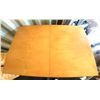 Image 1 : Dinging Room Table S3 C
