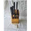 Image 1 : Henckels Knives & Block S2 A