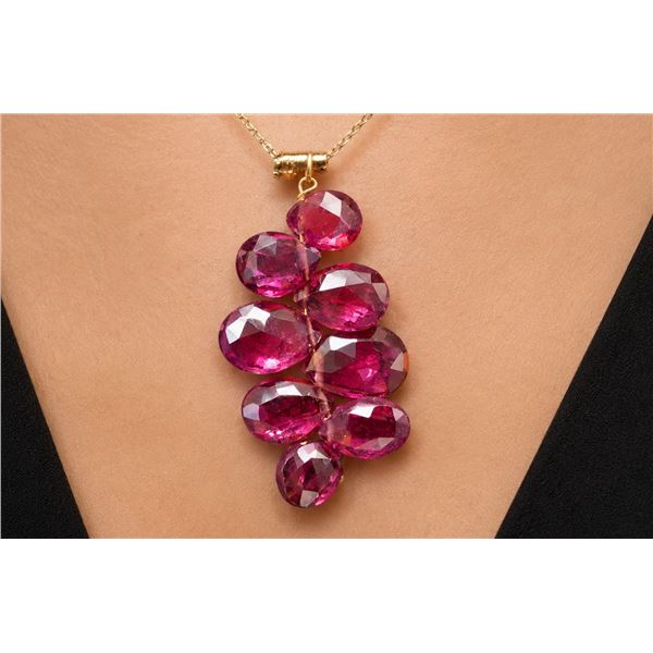 10k(1.5g), Garnet (Grape Design) (8ct) Pendant Retail value $400