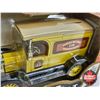 Image 3 : Truck Bank : 1917 Ford Model T "Home Hardware" (1:25 Scale) (Box Measures : 5"H x 8"W x 3-1/2"D)