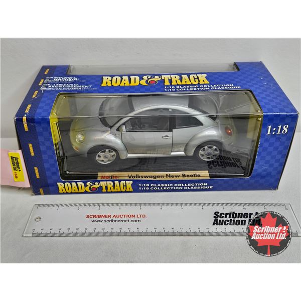 Diecast Model Car : Volkswagen New Beetle (Road & Track) (1:18 Scale)  (Box Measures : 4-1/2"H x 12-