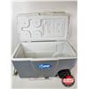 Image 4 : COLEMAN Extreme 2 Wheel Cooler  (Measures : 17"H x 29"W x 15"D)