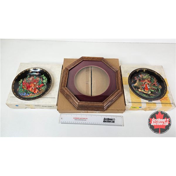 Collector Plates (2) : Russian w/ Collector Plate Frame