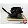 Image 7 : Iron Horse 4 Cycle Engine : Model X439 (Measures : 10"H x 11"W x 19"L)