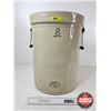 Image 2 : Medalta 8 Gallon Crock (Measures : 19-1/4"H x 14-1/2"Dia)