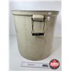 Image 7 : Medalta 20 Gallon Crock (Measures : 19-1/2"H x 19-1/2"Dia)