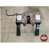 Image 1 : Reese Pro Series 16K Fifth Wheel Hitch