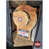 Image 10 : Snapper Riding Lawn Mower : 12hp c/w Bagger (Note : Not Running) (30"Cut)