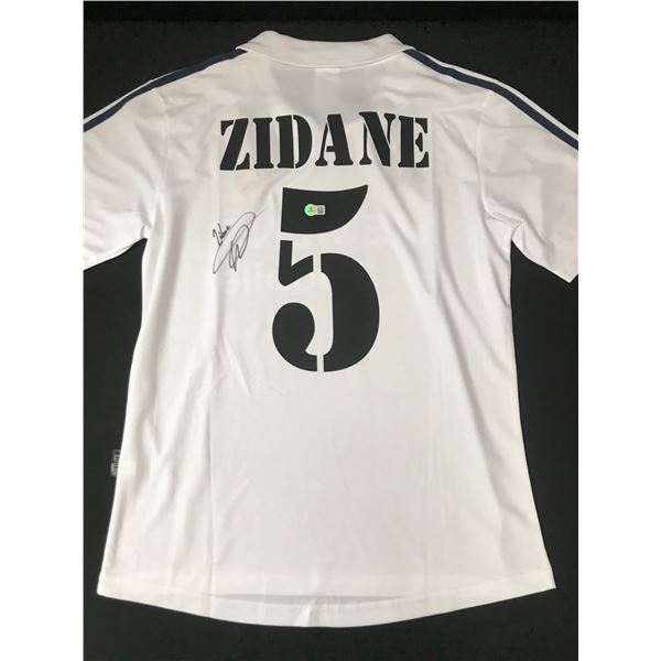ZIDANE SIGNED REAL MADRID SOCCER JERSEY - BECKETT COA