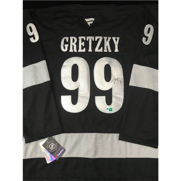 WAYNE GRETZKY SIGNED LOS ANGELES KINGS CUSTOM JERSEY - ELITE COA