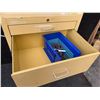 Image 10 : Armstrong Medical A-SMART Cart System with Accessories