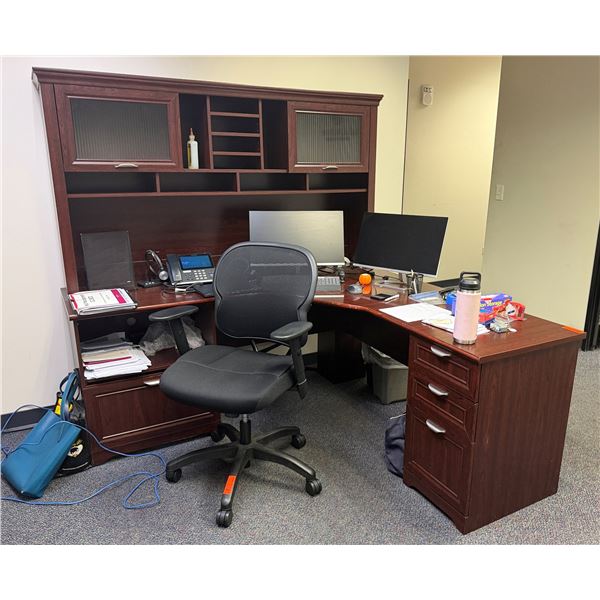 L-Shaped Wooden Desk w/ 4 Drawers & Hutch 71" x 71" x 23" x 70"H & Rolling Chair (contents not inclu