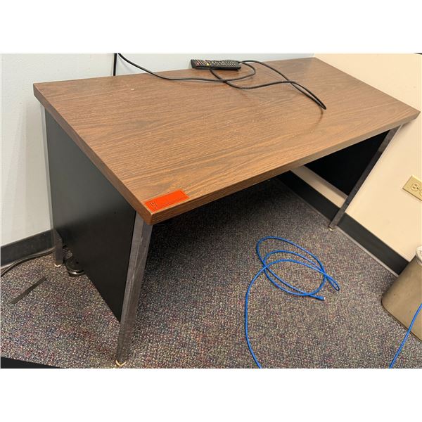 Metal Desk w/ Laminate Top 48" x 20" x 26"H
