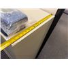 Image 7 : HON 4-Drawer Lateral Filing Cabinet 42" x 19" x 53"H