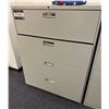 Image 1 : HON 4-Drawer Lateral Filing Cabinet 42" x 19" x 53"H