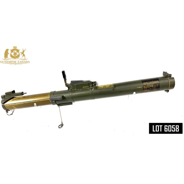 CANADIAN ARMY M72 LAW 66MM ANTI-TANK LAUNCHER – 1968 LOT 6-1-RA-68 – MILITARY SURP