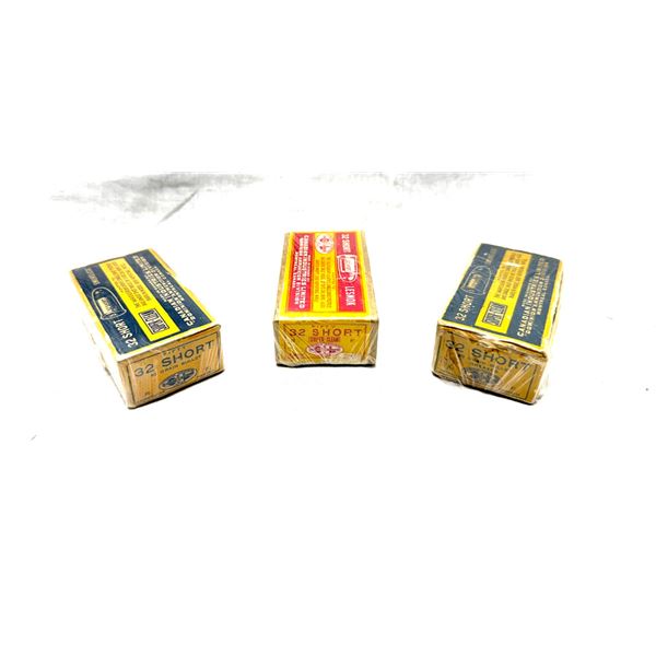 VINTAGE C-I-L / DOMINION .32 SHORT RIMFIRE AMMUNITION -3 COLLECTOR BOXES-SUPER-CLEAN -