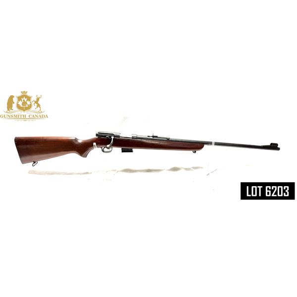 WINCHESTER MODEL 43 .218 BEE BOLT-ACTION RIFLE — SERIAL #37323A — DETACHABLE MAGAZ