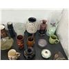 Image 4 : Asst. Vases, Bookends, Décor
