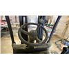 Image 9 : CROWN FC4515-40 ELECTRIC SIT DOWN COUNTERBALANCE FORKLIFT WITH 4,000LB CAPACITY, STANDARD FORKS,