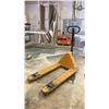 Image 3 : GENERAL FASTENERS 5500LB CAPACITY HEAVY DUTY PALLET JACK