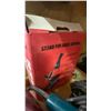 Image 5 : SHELF OF ASSORTED POWER TOOLS & ANGLE GRINDER STAND