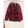 Image 1 : CHANDAIL À CAPUCHON PIONEER (CARREAUTÉ ROUGE/NOIR) #415RB TAILLE:XL