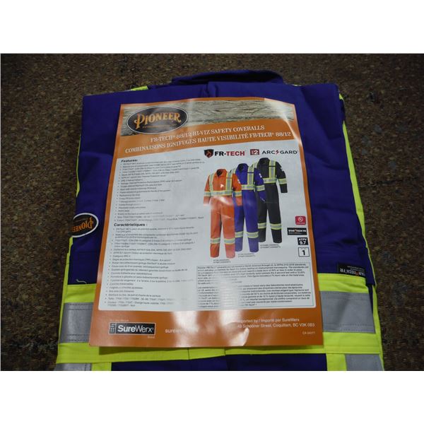 COMBINAISON DE SÉCURITÉ PIONEER #7704 FR-TECH RÉSISTANTE AUX FLAMMES/HOMOLOGUÉE ARC 7 OZ - HAUTE VIS