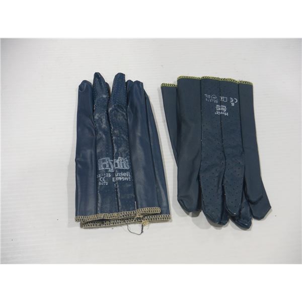 LOT DE 24 GANTS ANSELL HYNIT 32-125 GR:8