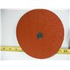 Image 2 : LOT DE 70 DISQUES FIBRE CUBITRON™ II - 987C GRAIN CÉRAMIQUE, 80+ 7"X7/8" ALÉSAGE