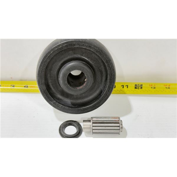 LOT DE 5 ROUES EN NYLON ROLLX À ROULEMENT À ROULEAUX