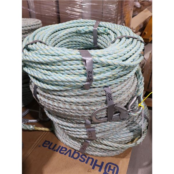 *USAGÉ* CORDE AVEC CROCHET 250' (VERT)
