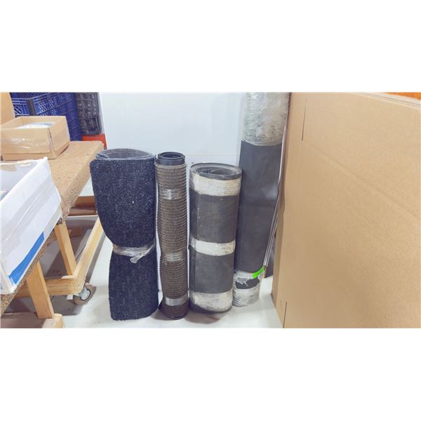 LOT DE 4 TAPIS TOUTES SAISONS ASSORTIS