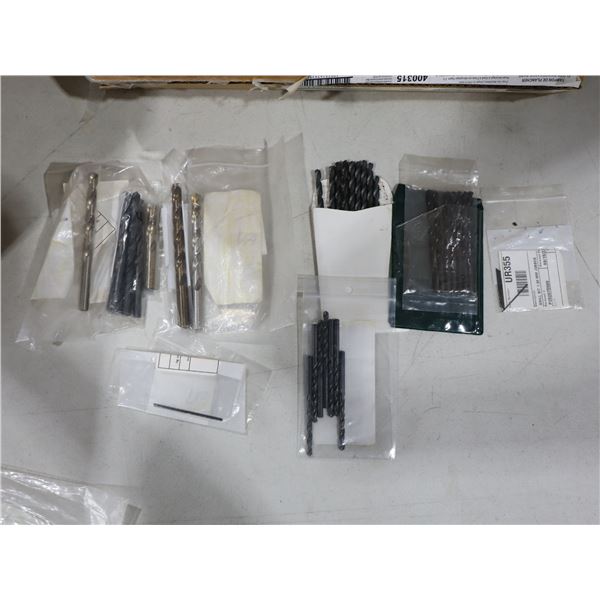 LOT DE 40 FORETS ASSORTIS