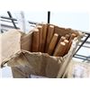 Image 3 : LOT DE 11 MANCHES DE RÂTEAU/BALAI